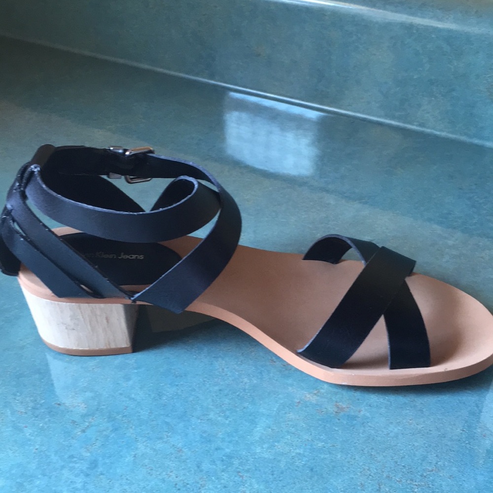 Calvin Klein Jeans sandal size 9M black